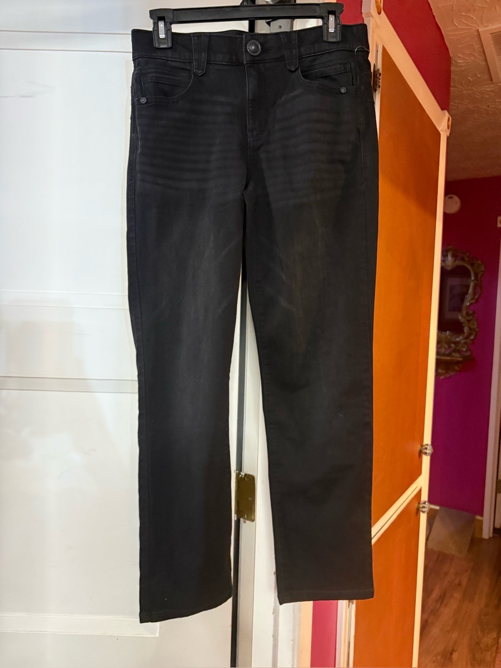 Democracy Classic Black Straight-Leg Jeans. Brand NEW!